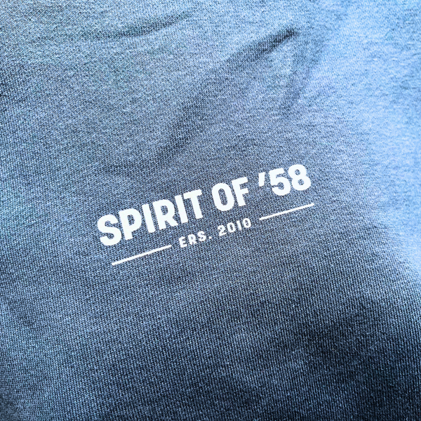 Siwmper Hwdi Glas SO58 gyda Spirit of 58