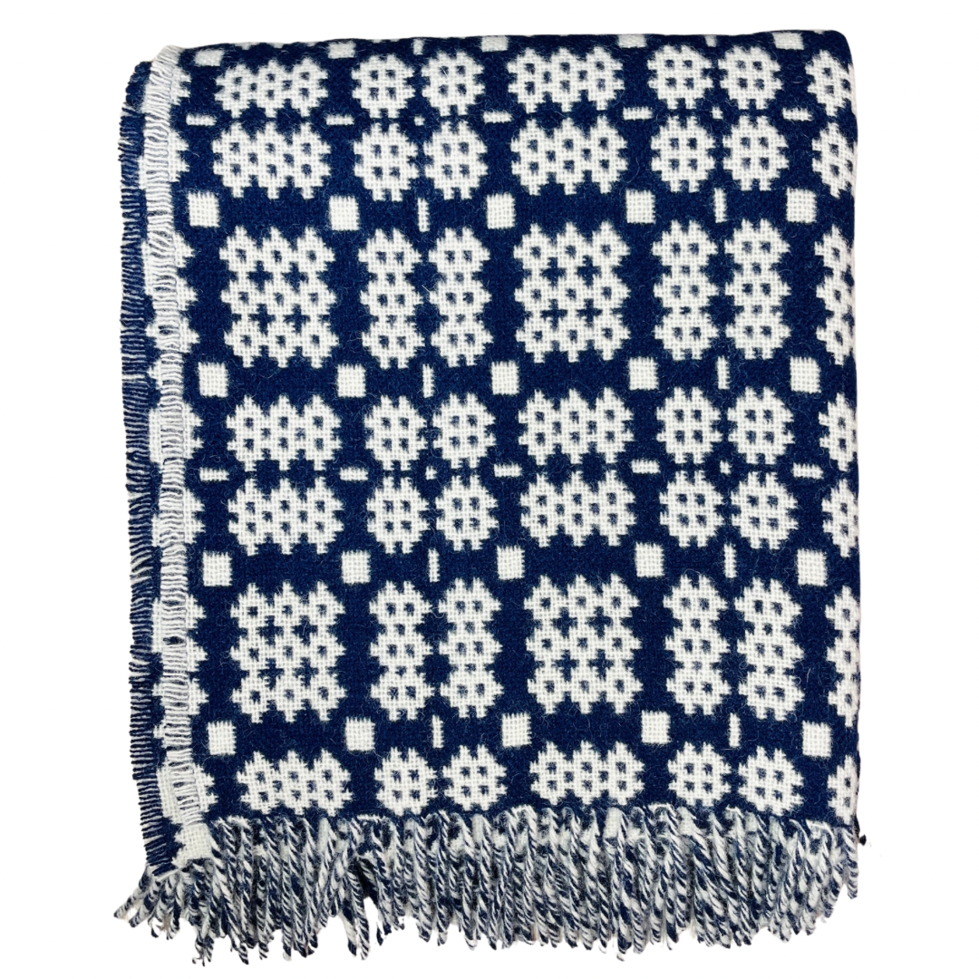 Navy Welsh Tapestry Throw - Clettwr – Cadwyn Cyf