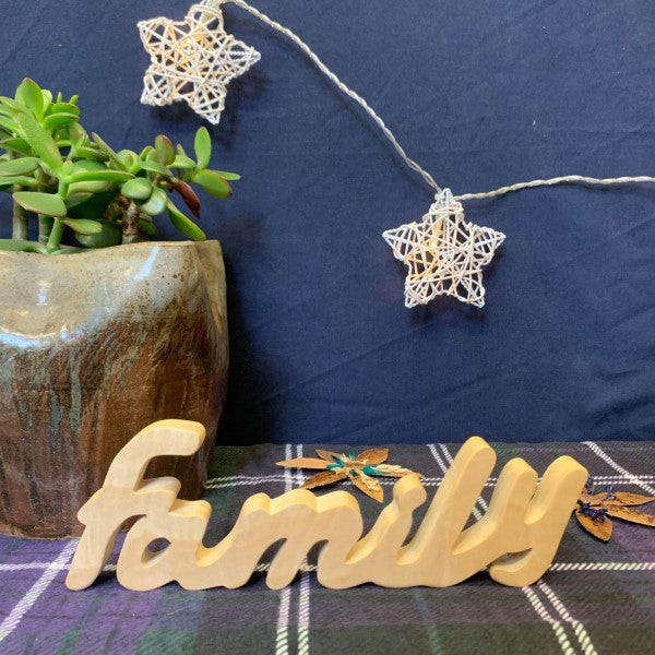 Family - Freestanding in wood