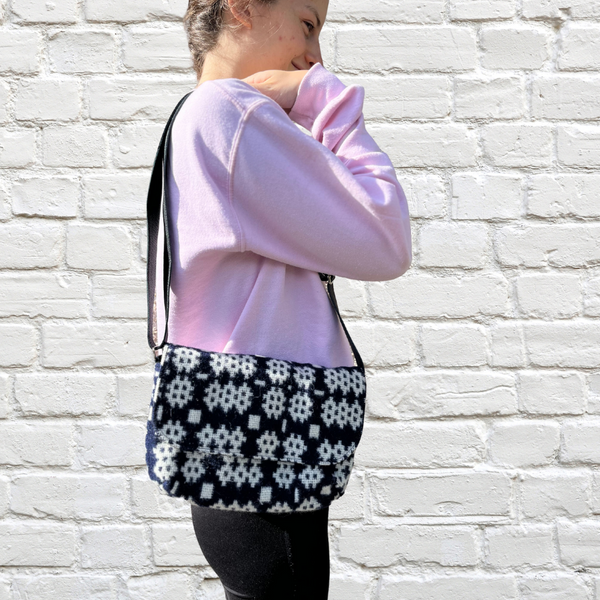 Welsh Tapestry Handbag - Moonstone