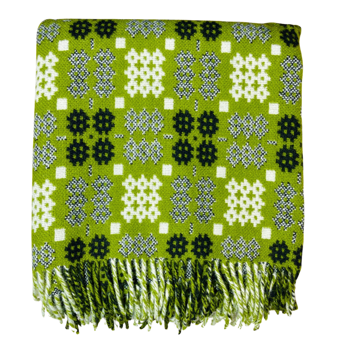 Green Welsh Tapestry Throw - Tweli – Cadwyn Cyf