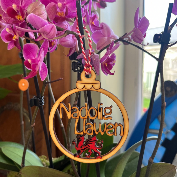 Dragon 'Nadolig Llawen' Christmas Decoration