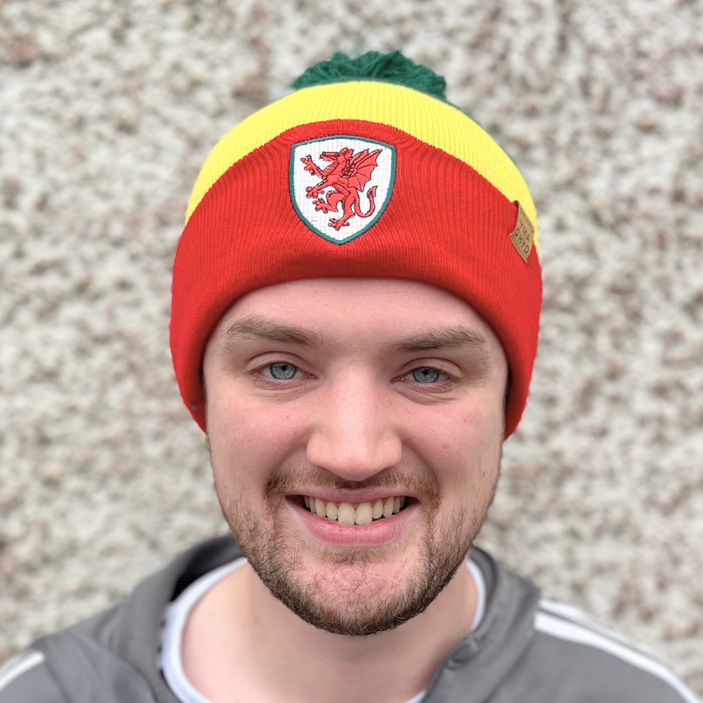 Wales Football & Rugby Knitted Bobble Beanie – Cymru Yma O Hyd Pom Pom Hat