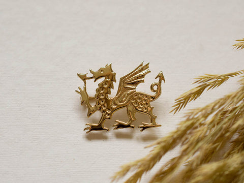 Large Welsh Dragon Brooch (Gold) - 58b - Celtic Jewellery