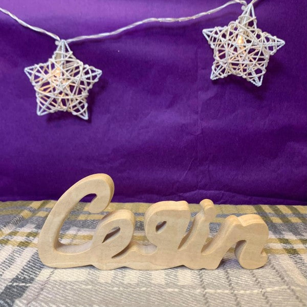Cegin - Gair mewn Pren