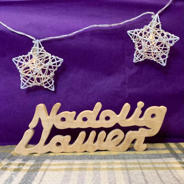 Nadolig Llawen - Gair mewn Pren